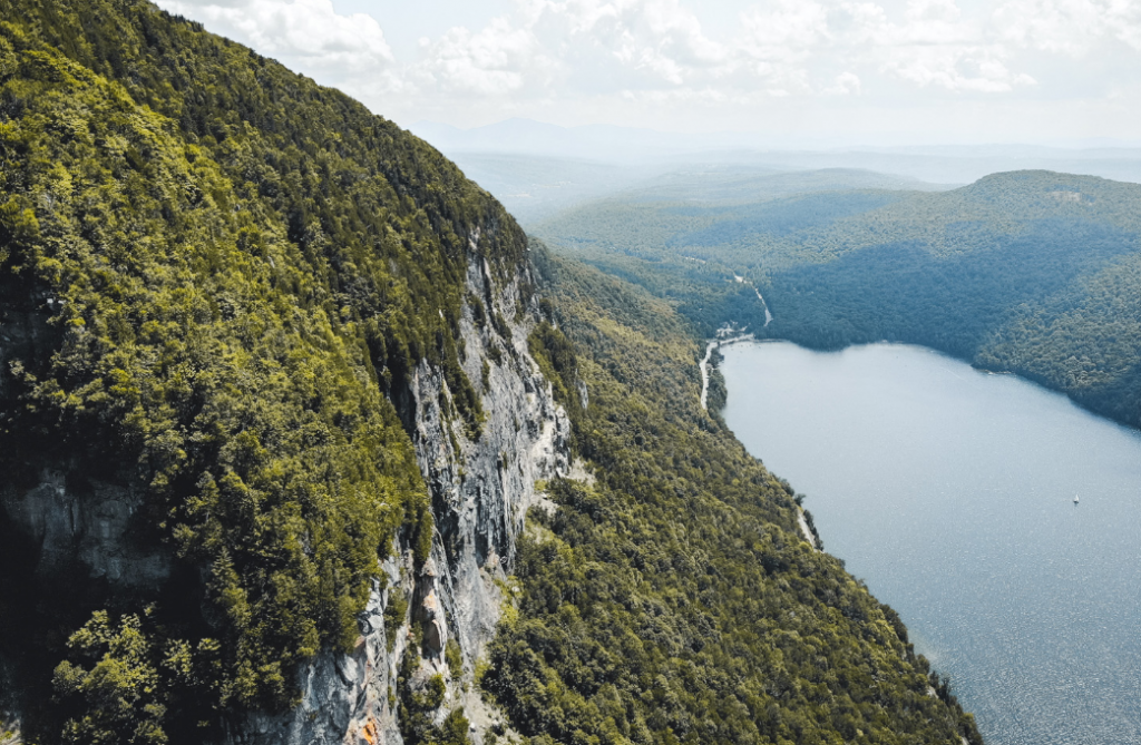 Vue du Lac Willoughby depuis le Mont Pisgah
